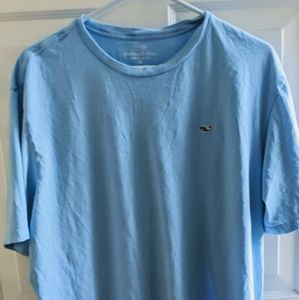 Vineyard Vines T-shirt